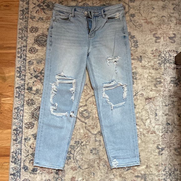 American Eagle Mom Jeans - Picture 4 of 4